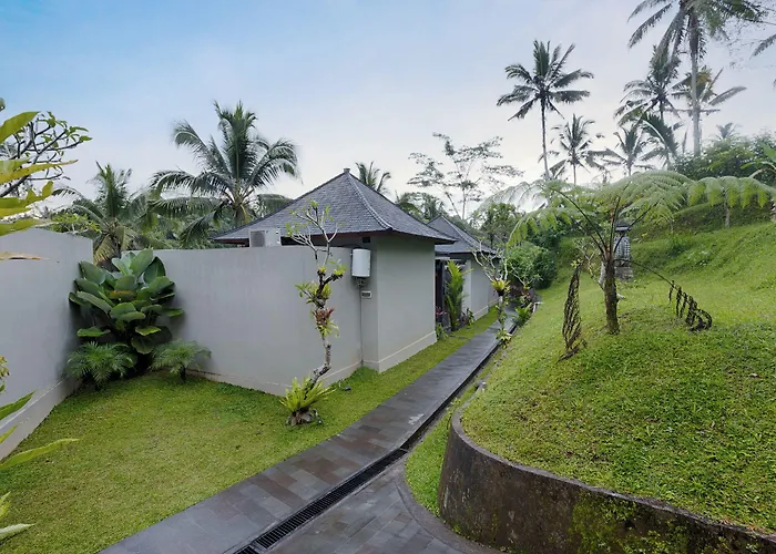 Kelusa Hill Villa *